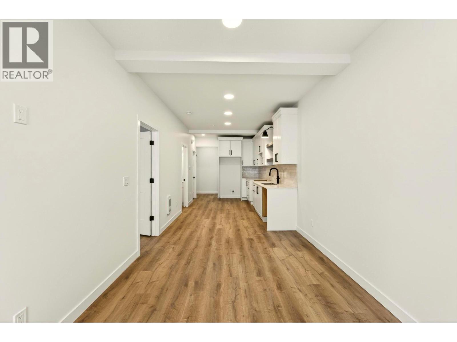 #4 1444 Granite Drive - 32