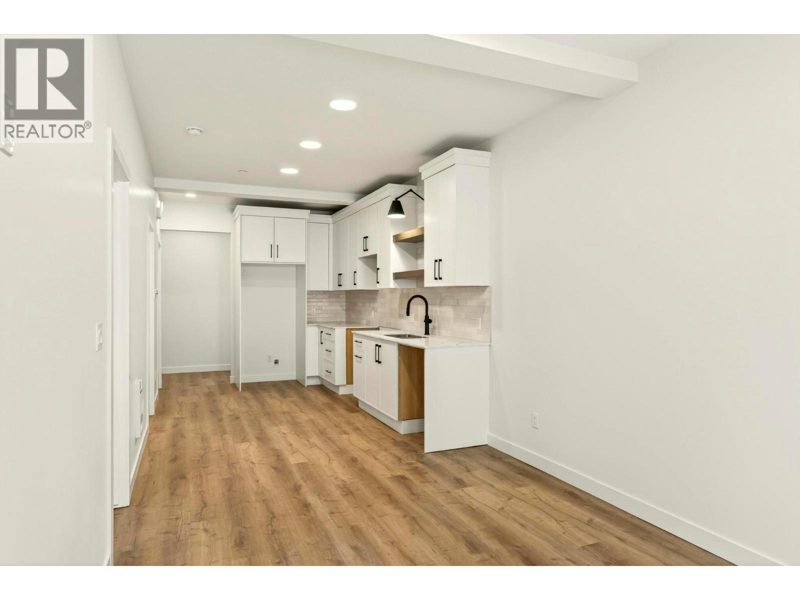 #4 1444 Granite Drive - 34
