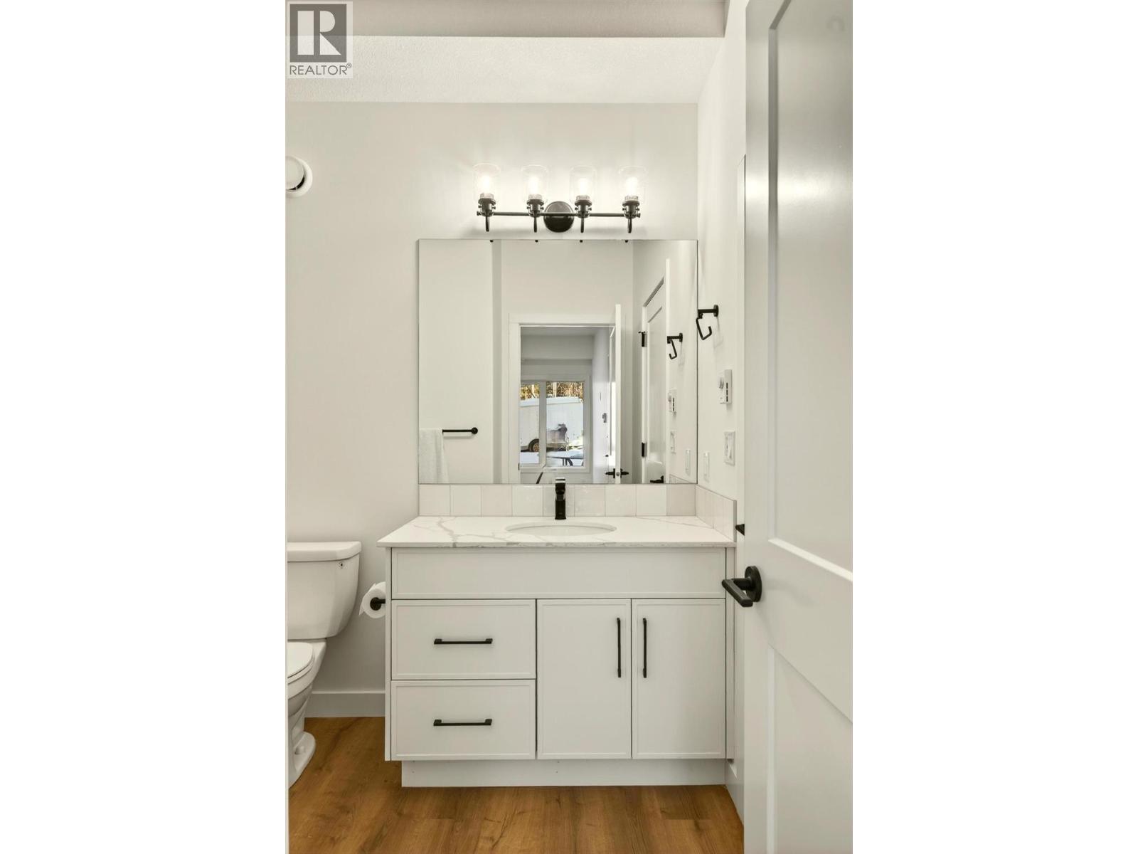 #4 1444 GRANITE DRIVE - 40