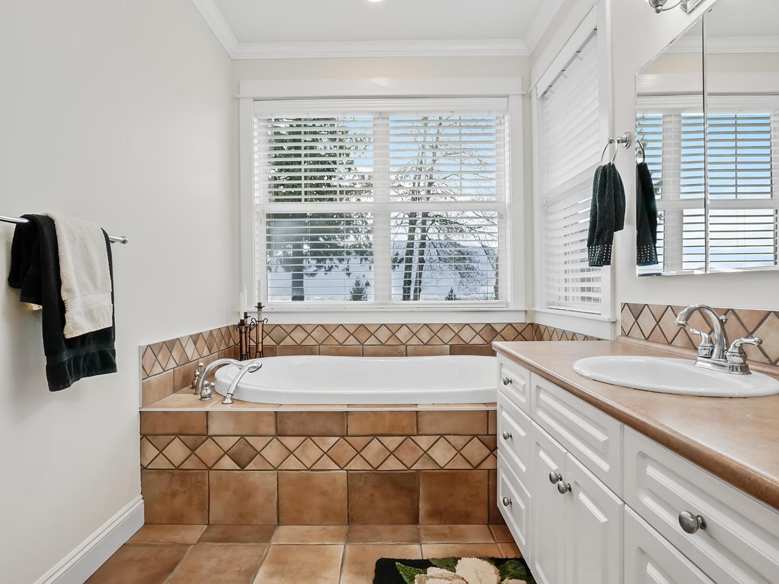 41813 MAJUBA HILL ROAD, Majuba Hill, Yarrow