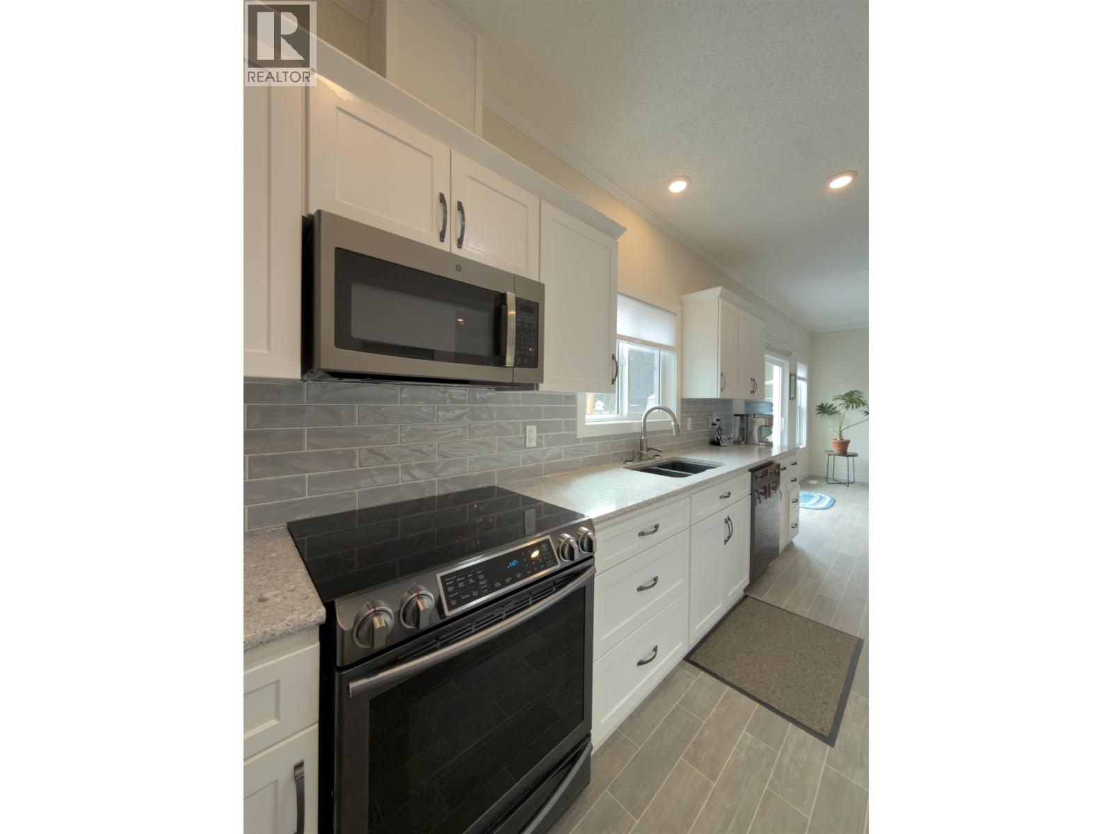 2645 MISTY CRESCENT - 27