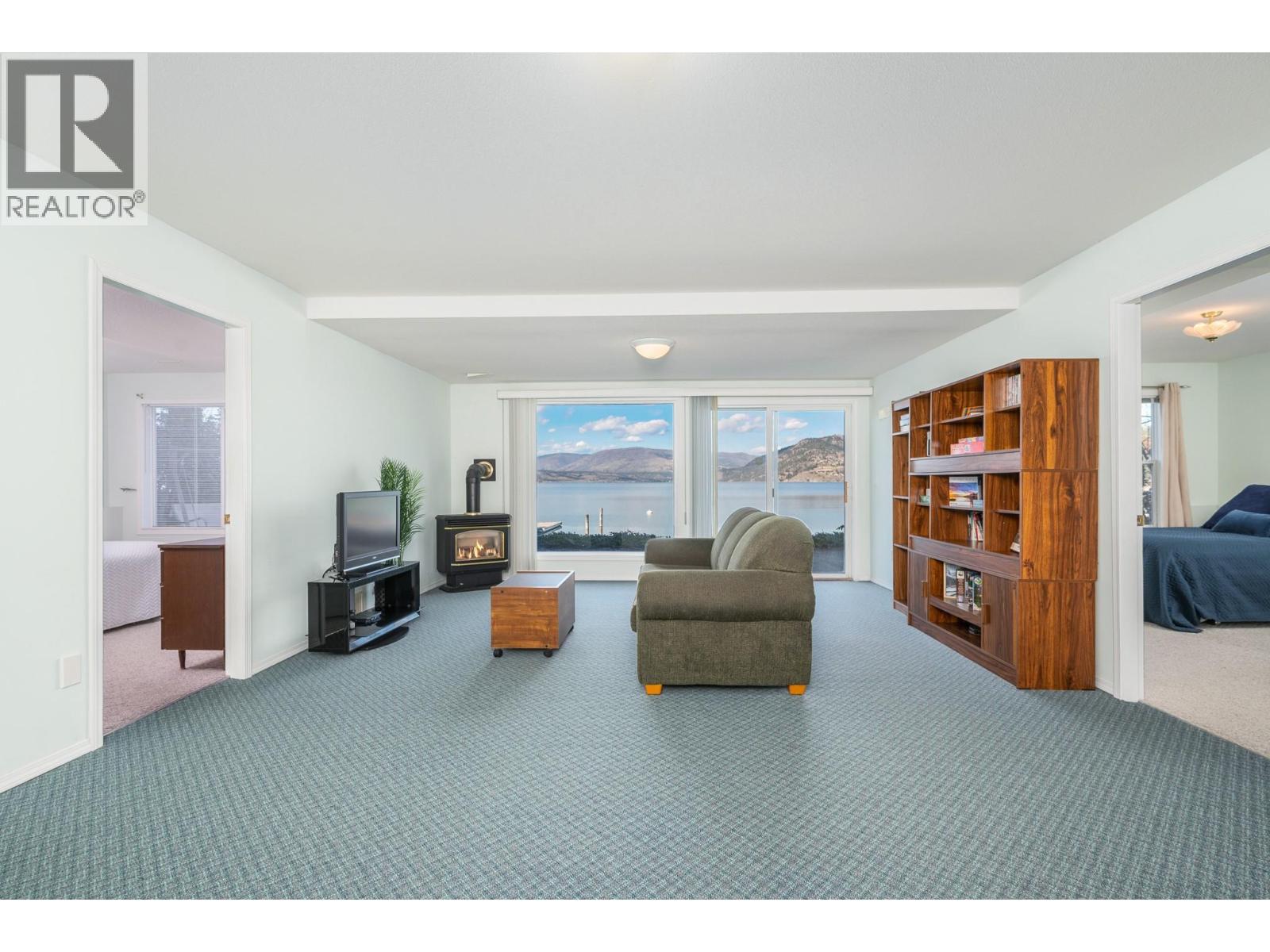 9707 DELCLIFFE ROAD - 25