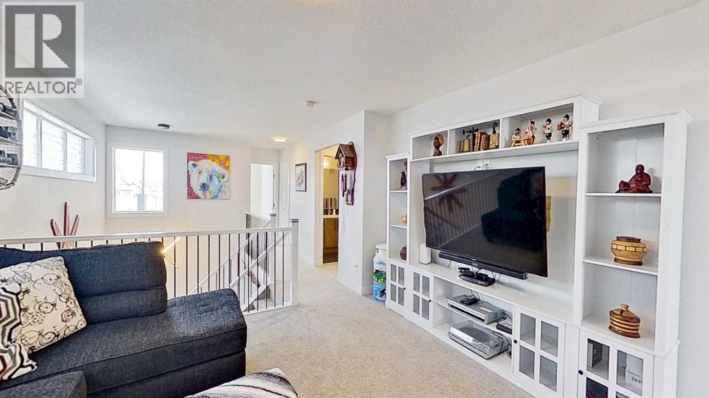 163 Sundown Crescent, Cochrane