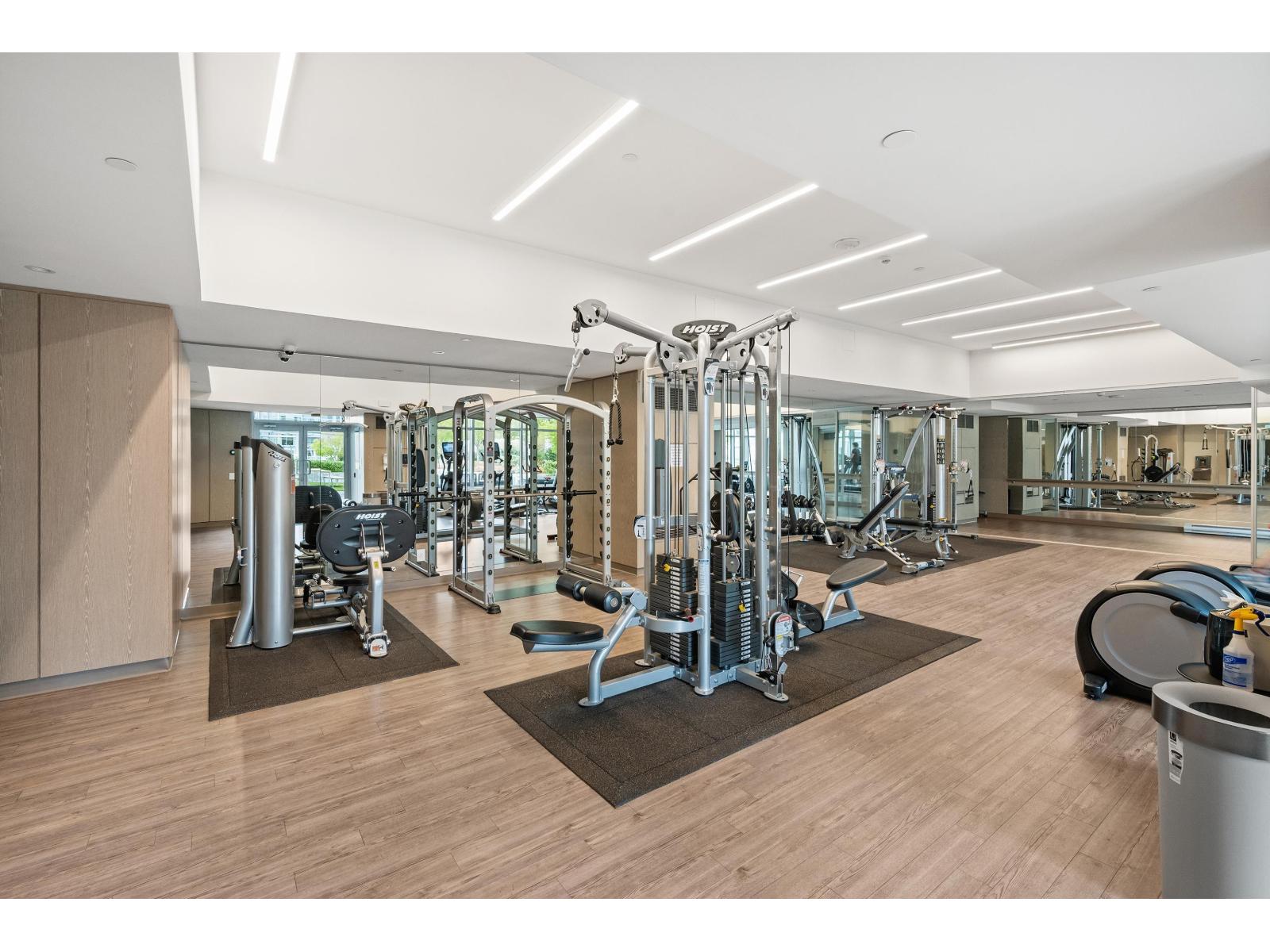 604 15152 RUSSELL AVENUE, White Rock