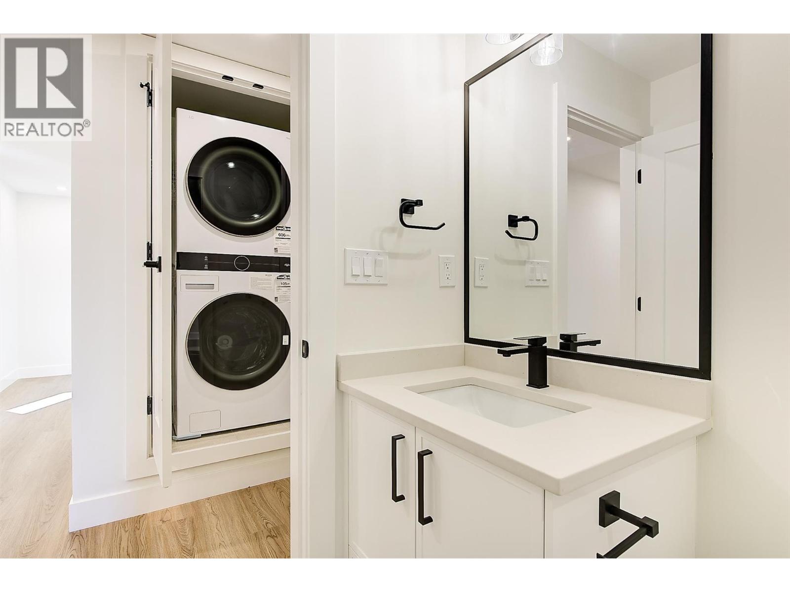 3590 Redecopp Road Unit# 3, Lake Country