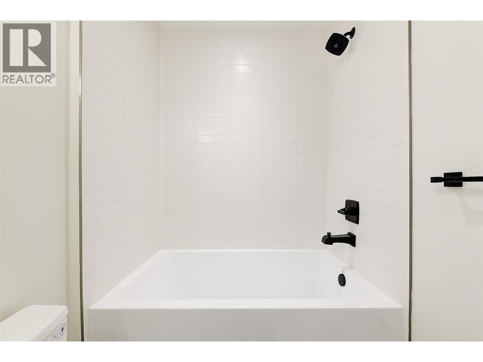 3590 Redecopp Road Unit# 3, Lake Country