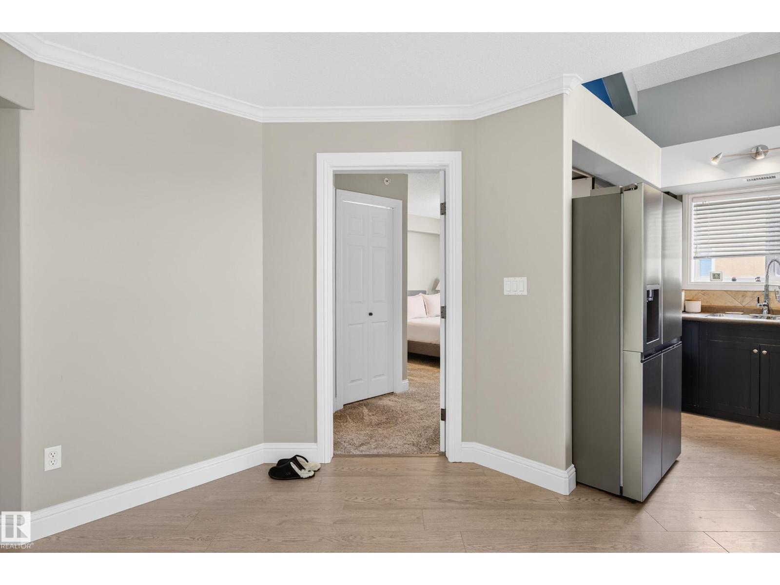 #404 14608 125 ST NW - 18