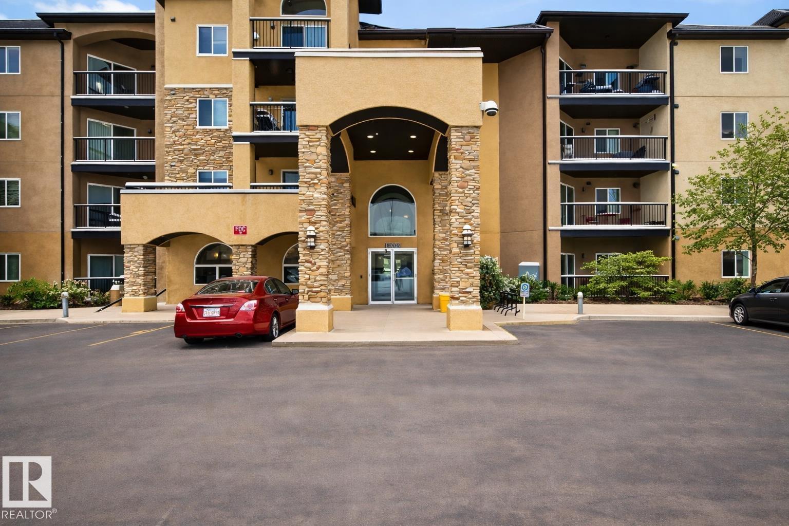 #404 14608 125 ST NW - 4