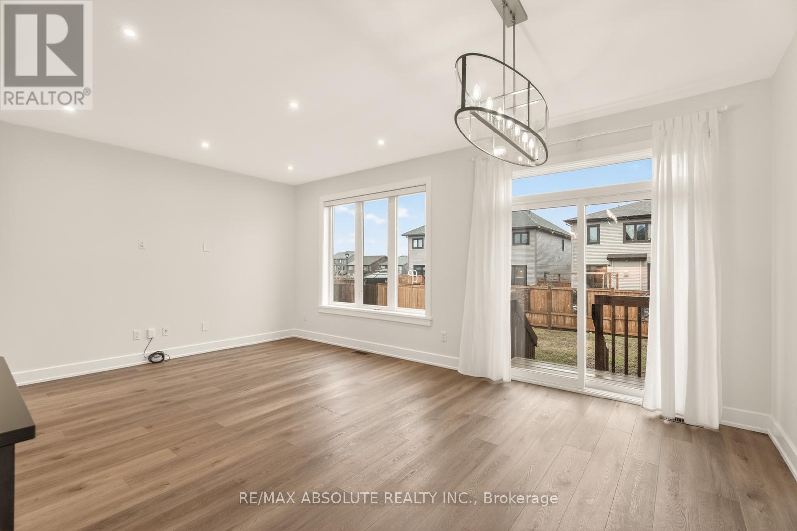 8 TABER STREET - 13