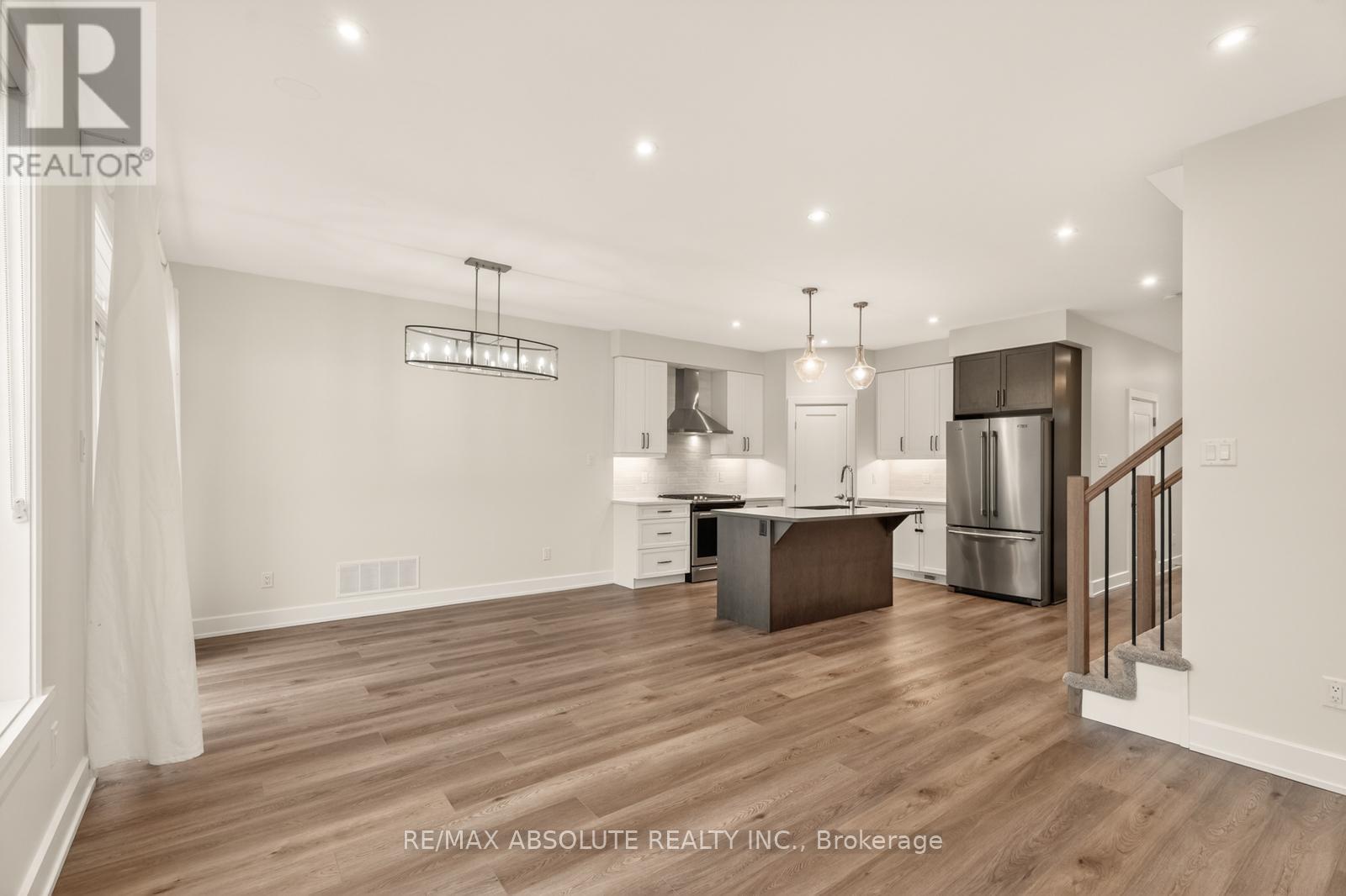8 TABER STREET - 14