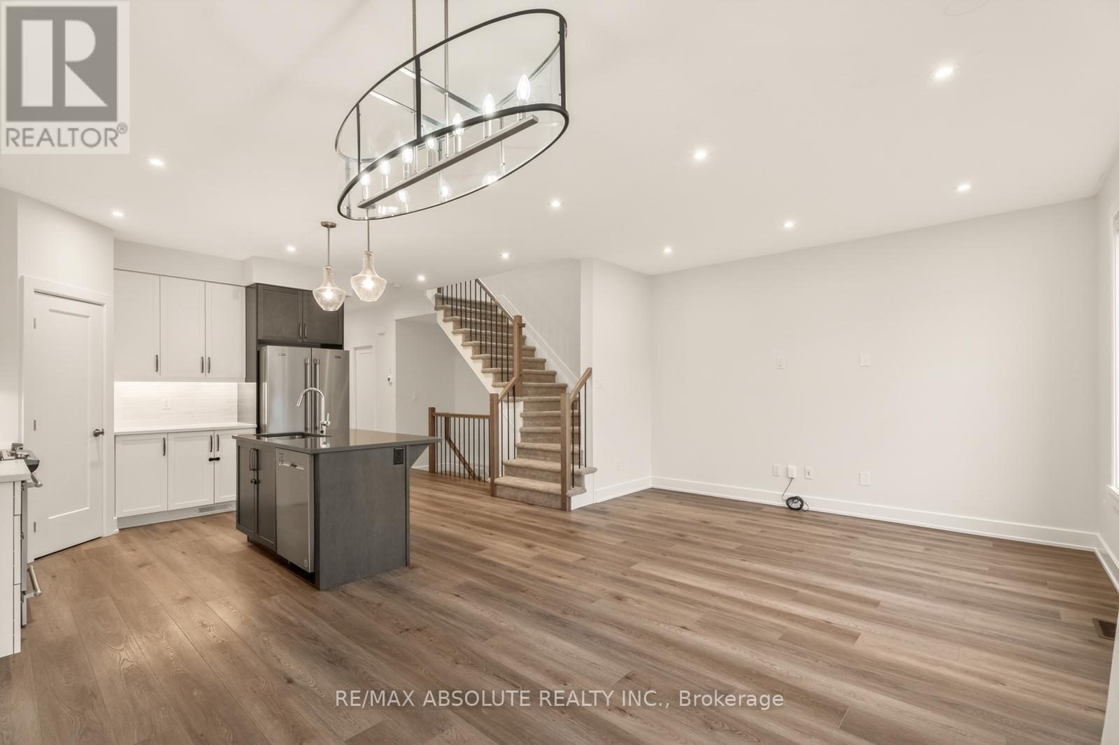 8 TABER STREET - 15