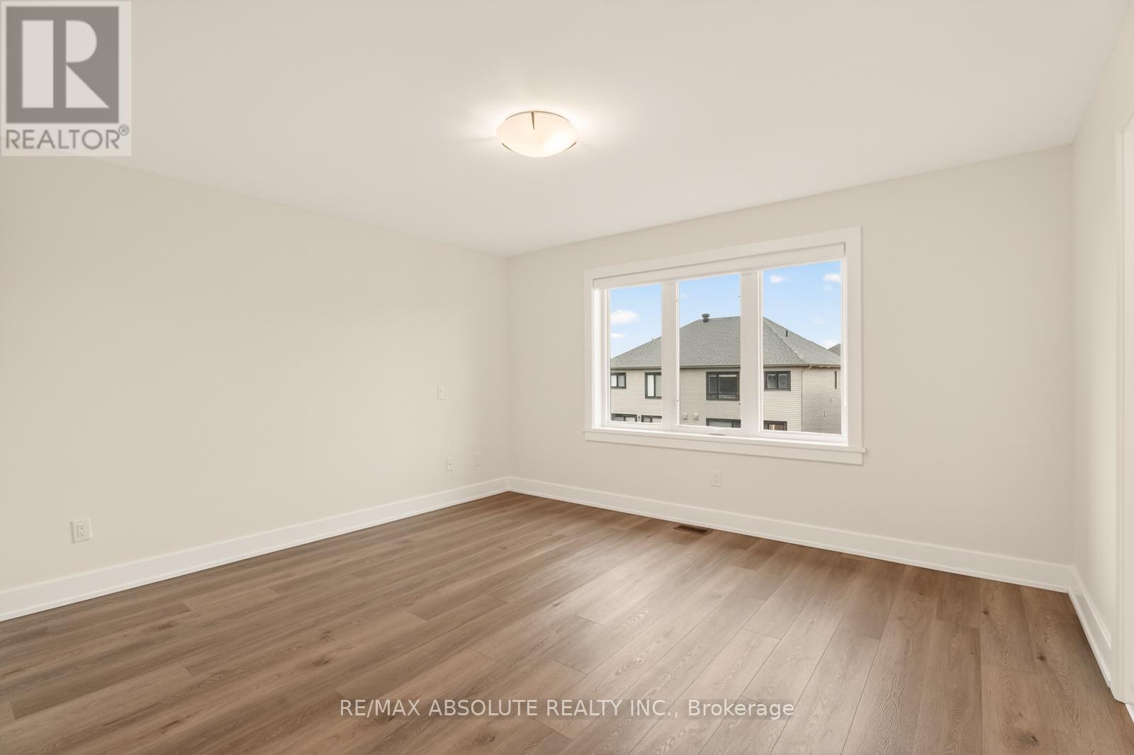8 TABER STREET - 17