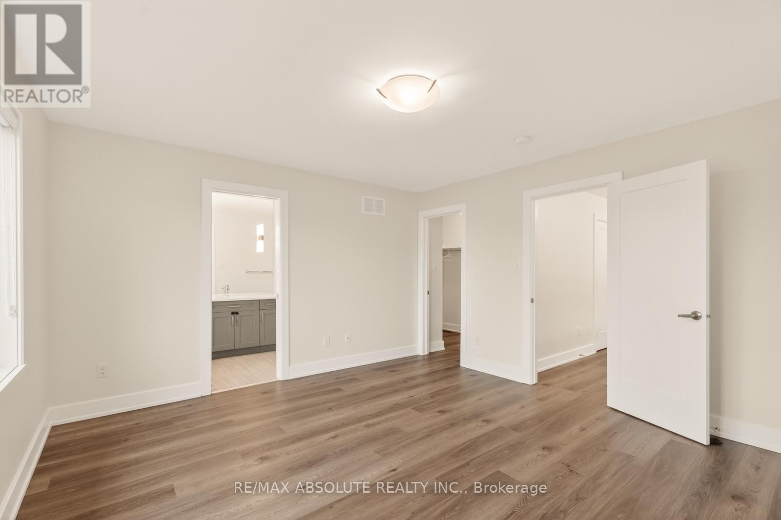 8 TABER STREET - 19