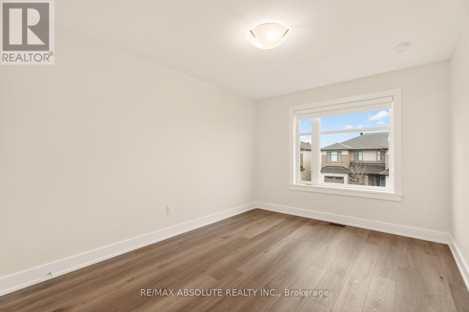 8 TABER STREET - 23