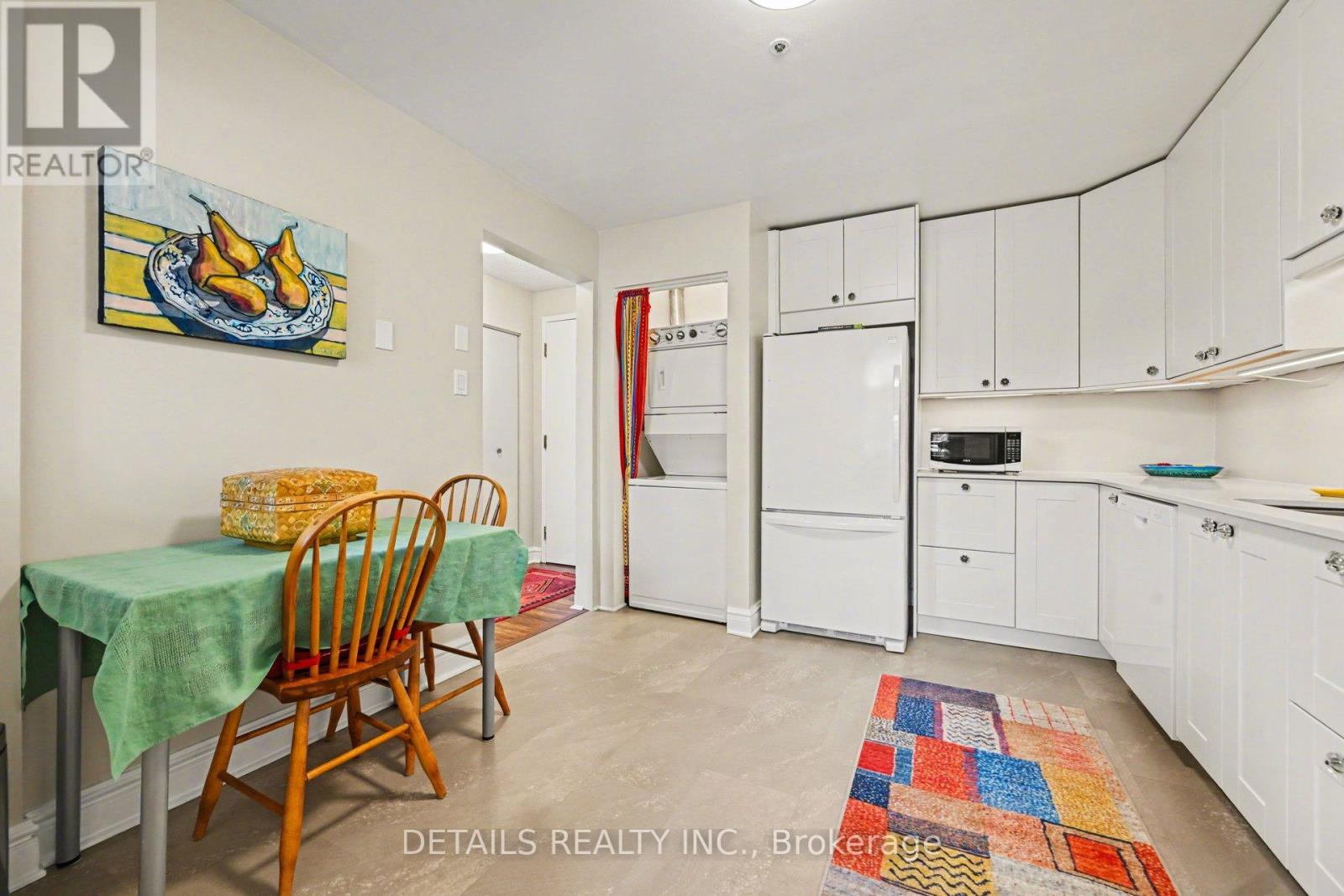 #311 1 ROSAMOND STREET E - 7