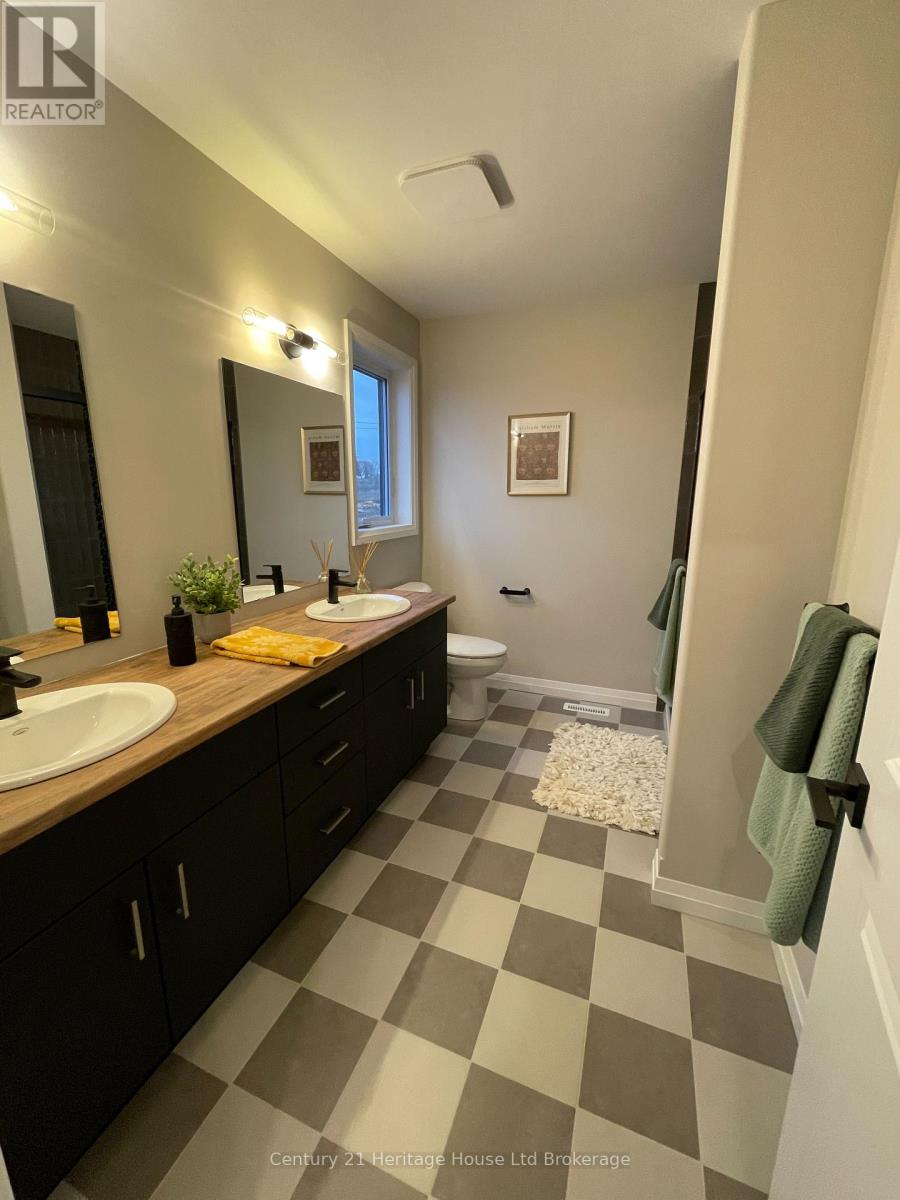 339 ANDERSON STREET - 7