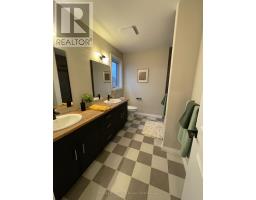 Primary Bedroom - 339 Anderson Street, Woodstock, ON N4S0G6 Photo 7