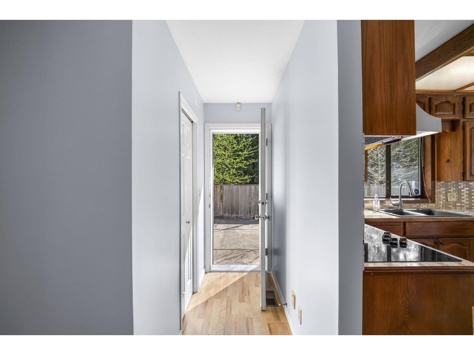 831 MYNG CRESCENT, Harrison Hot Springs, Harrison Hot Springs