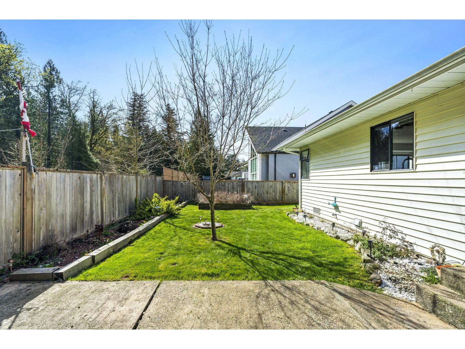 831 MYNG CRESCENT, Harrison Hot Springs, Harrison Hot Springs