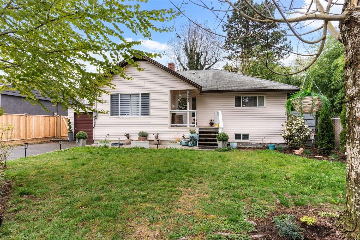 9684 MAURICE STREET, Chilliwack Proper East