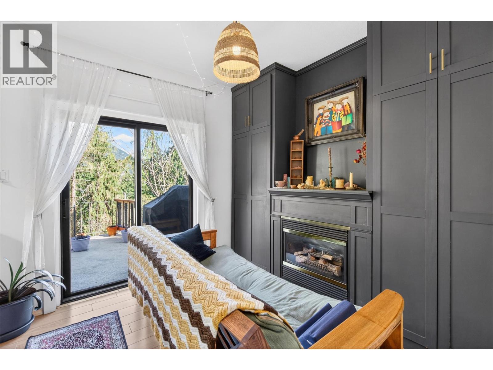 117 HIGH STREET - 21