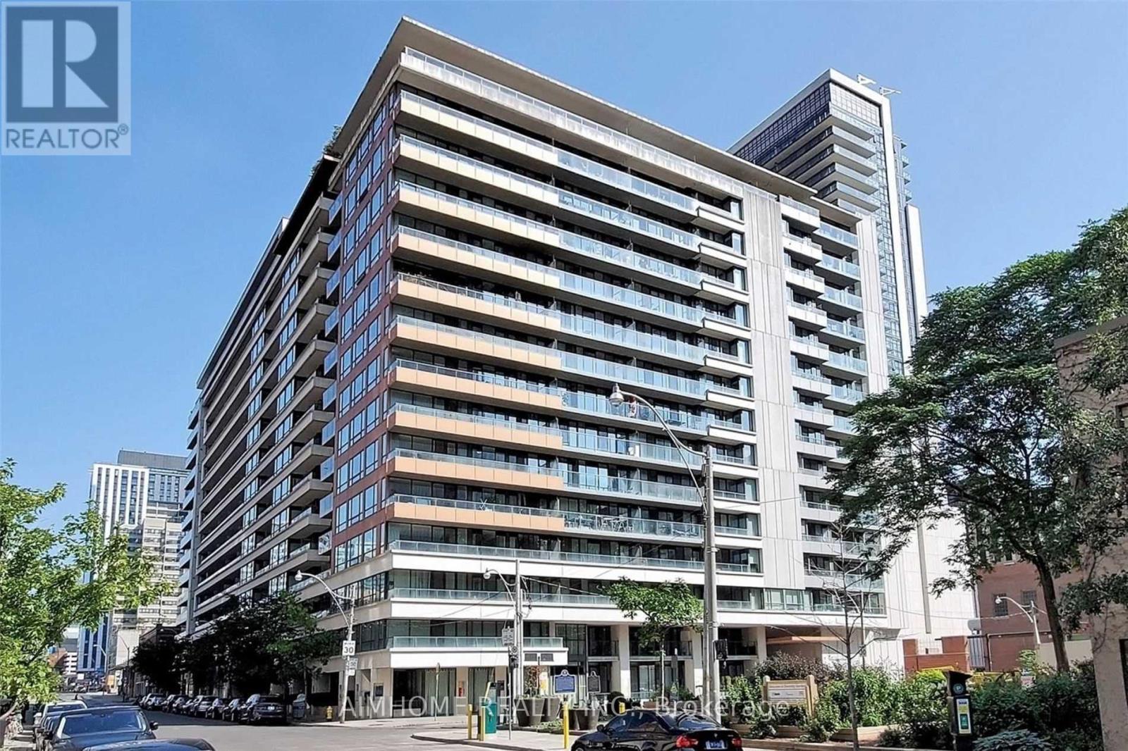 912 - 111 ELIZABETH STREET