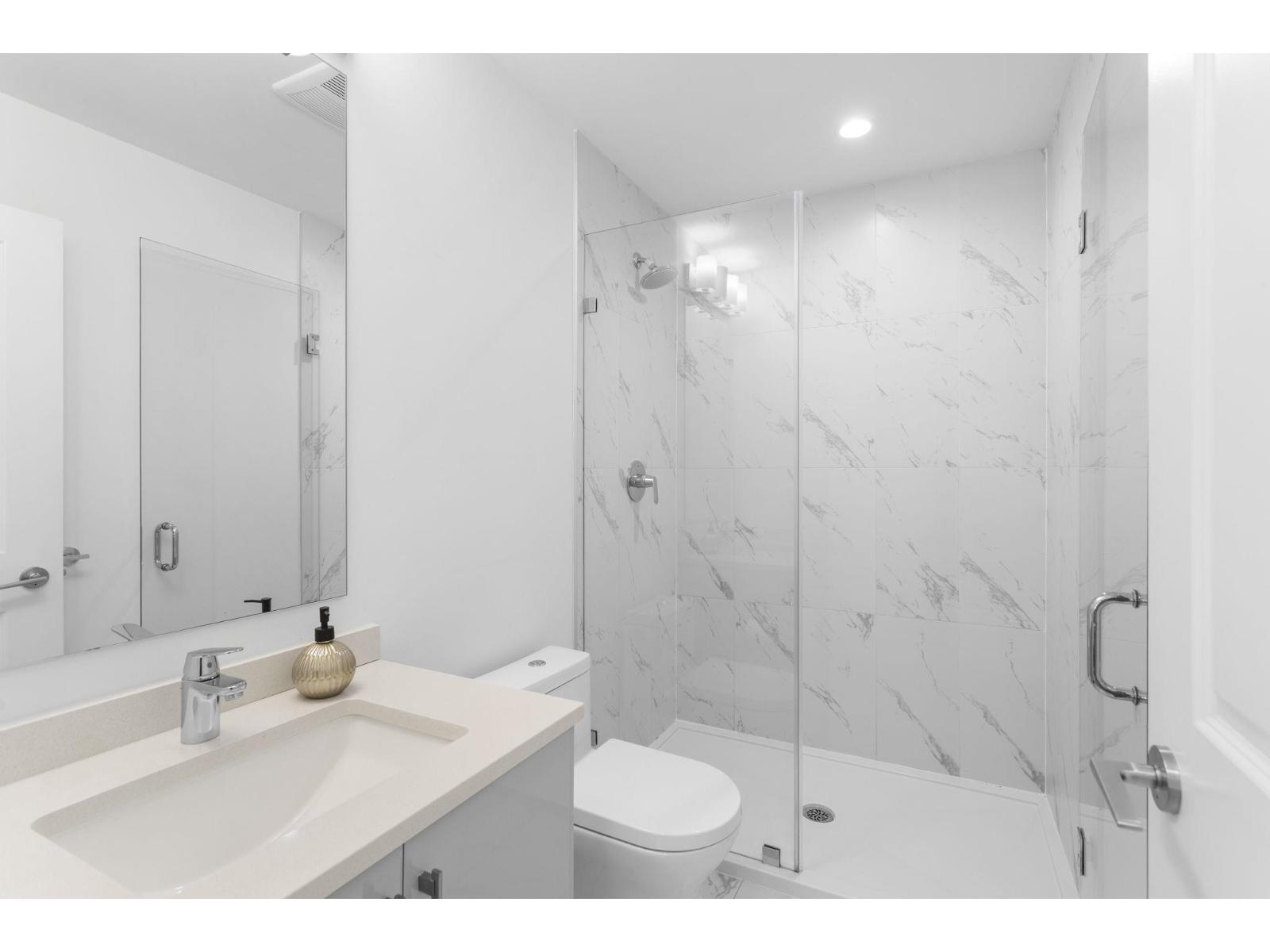 #304-8360 DELSOM Way, Delta