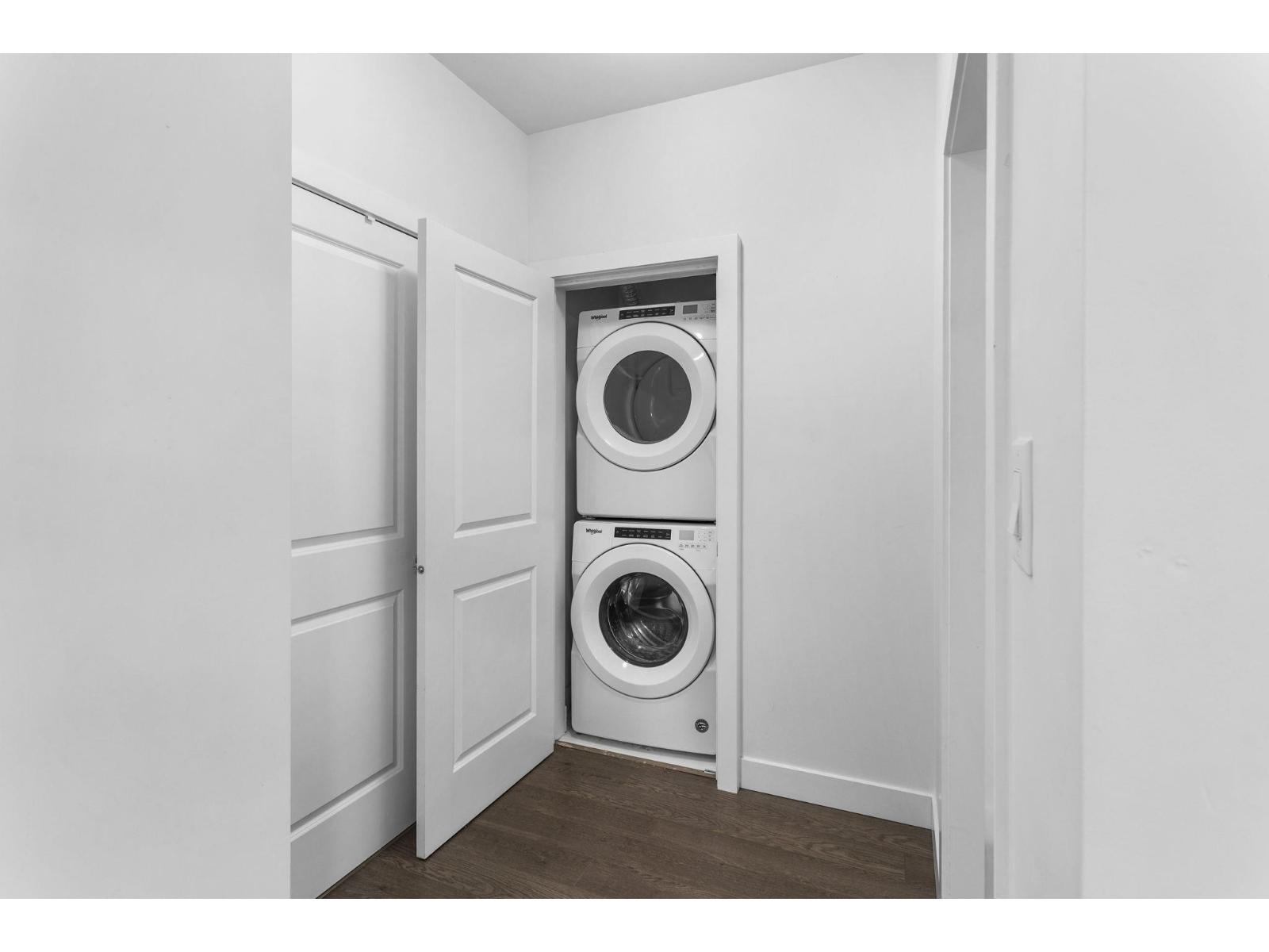 #304-8360 DELSOM Way, Delta