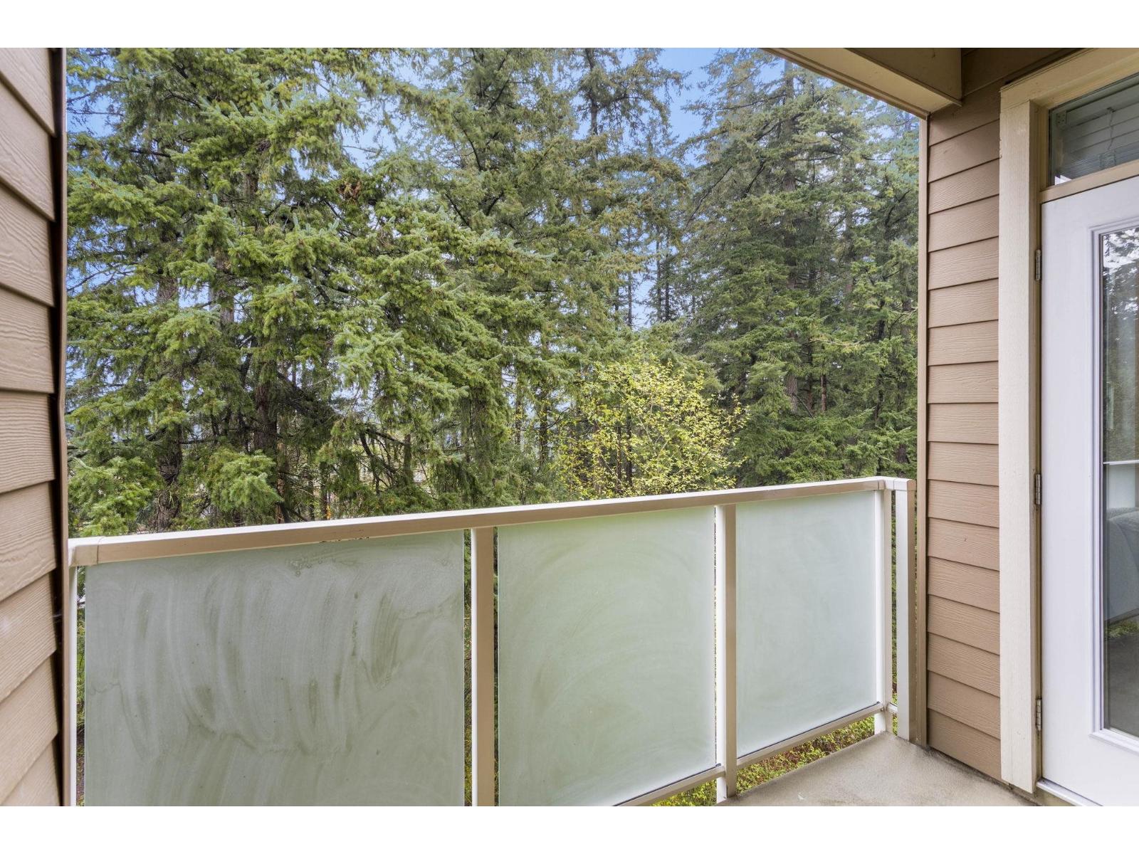 #304-8360 DELSOM Way, Delta