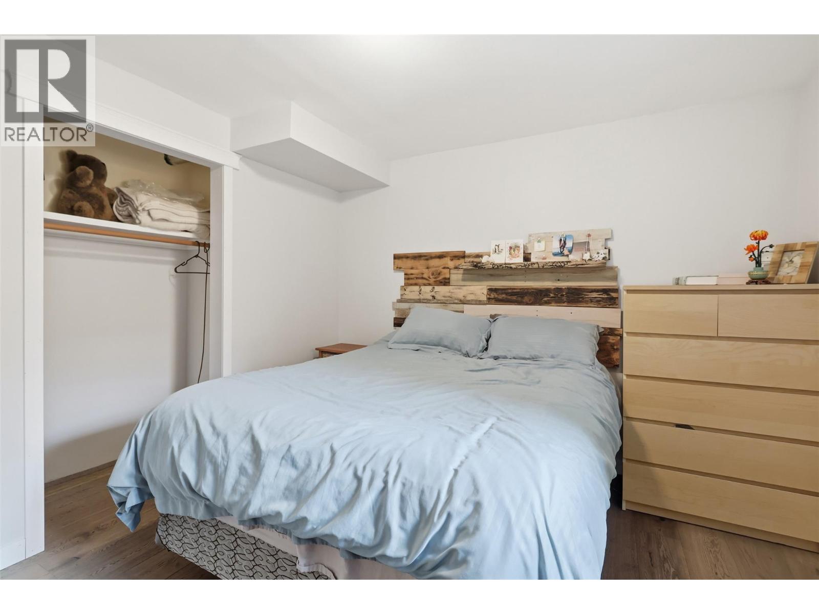 1893 WESTSYDE ROAD - 36