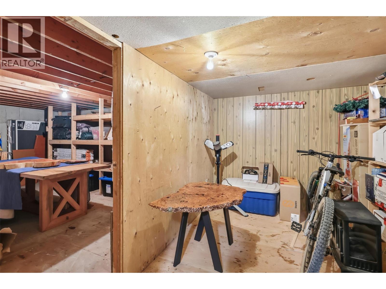 1893 WESTSYDE ROAD - 37