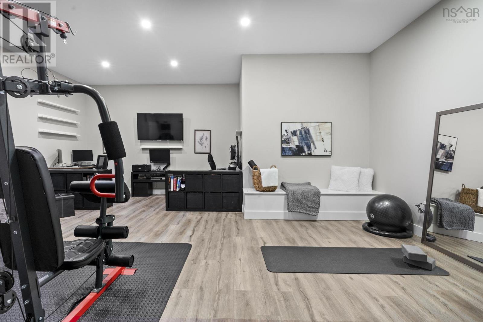 Property 40 of 51 of 90 Bradford Place