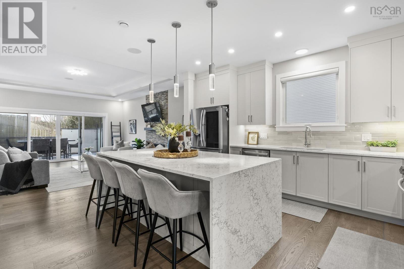 Property 7 of 51 of 90 Bradford Place