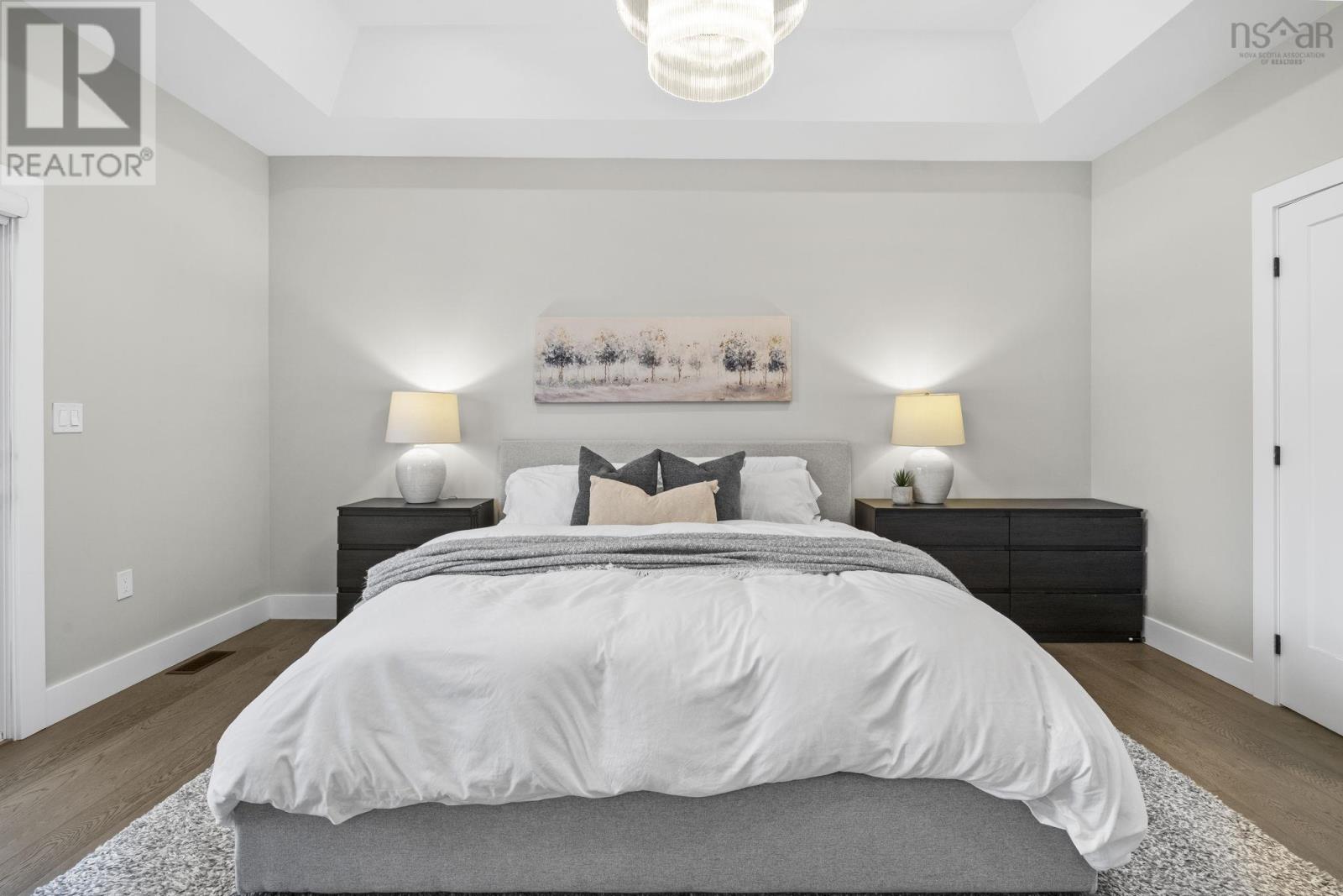 Property 20 of 51 of 90 Bradford Place