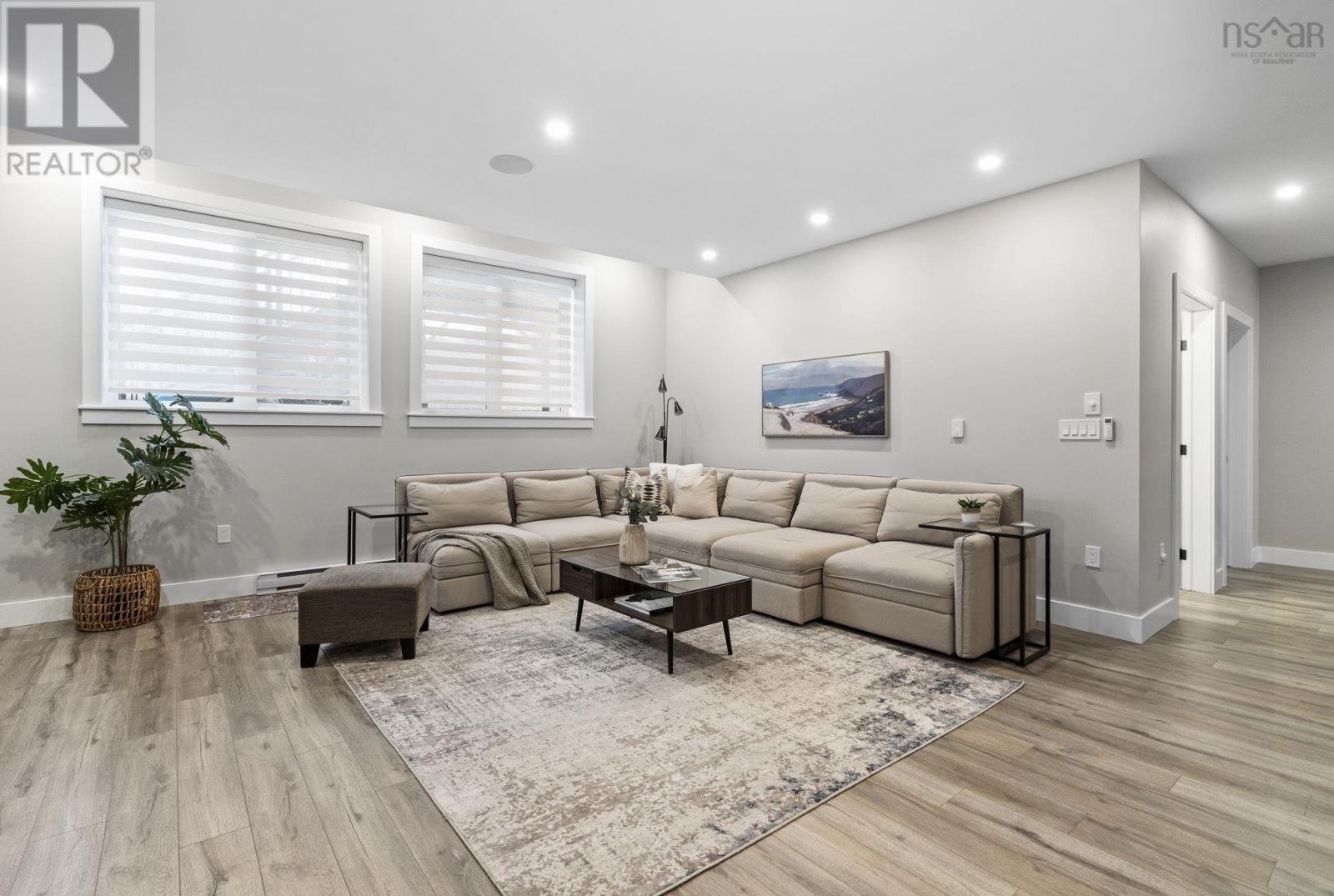 Property 32 of 51 of 90 Bradford Place