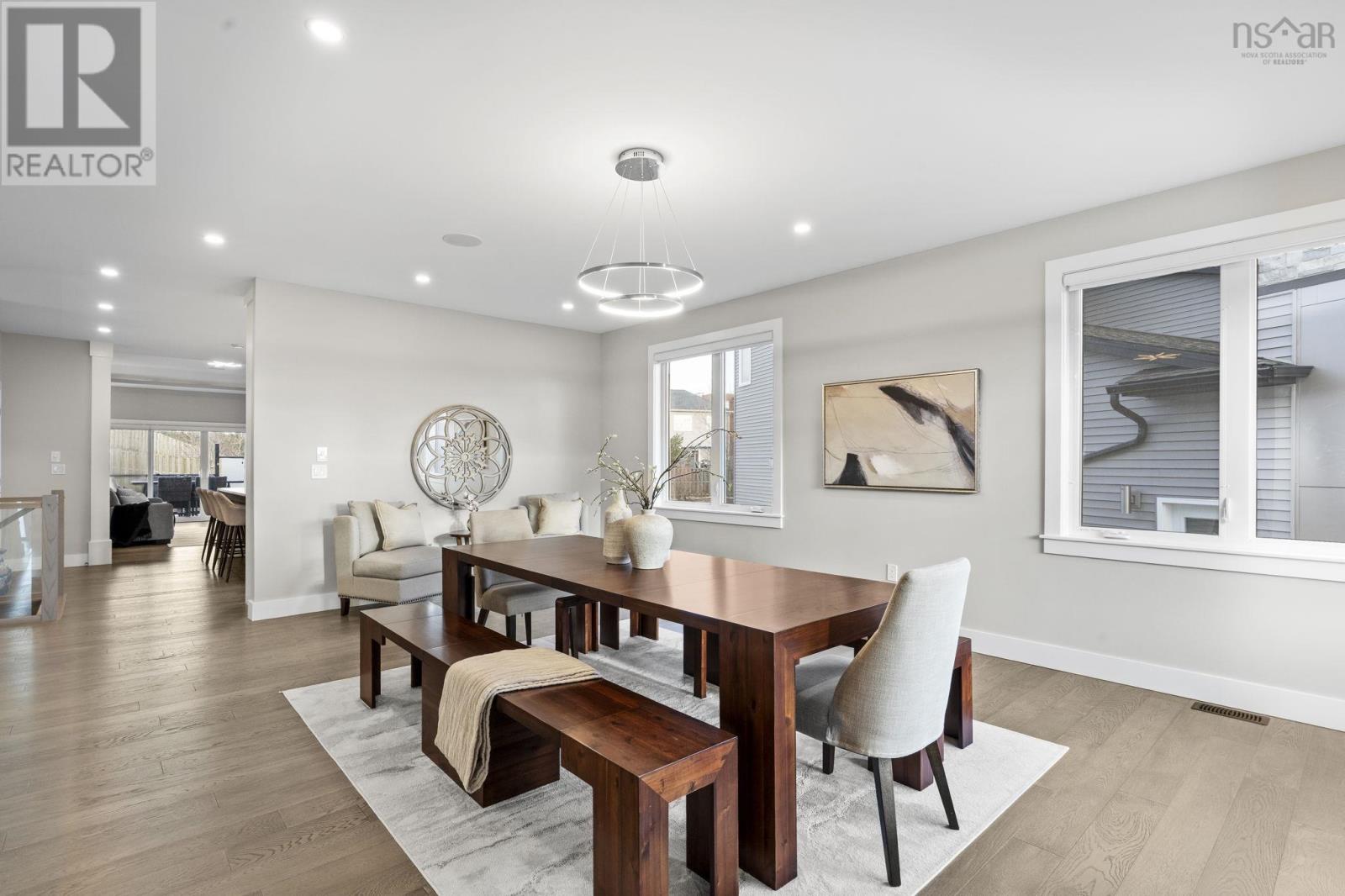 Property 5 of 51 of 90 Bradford Place