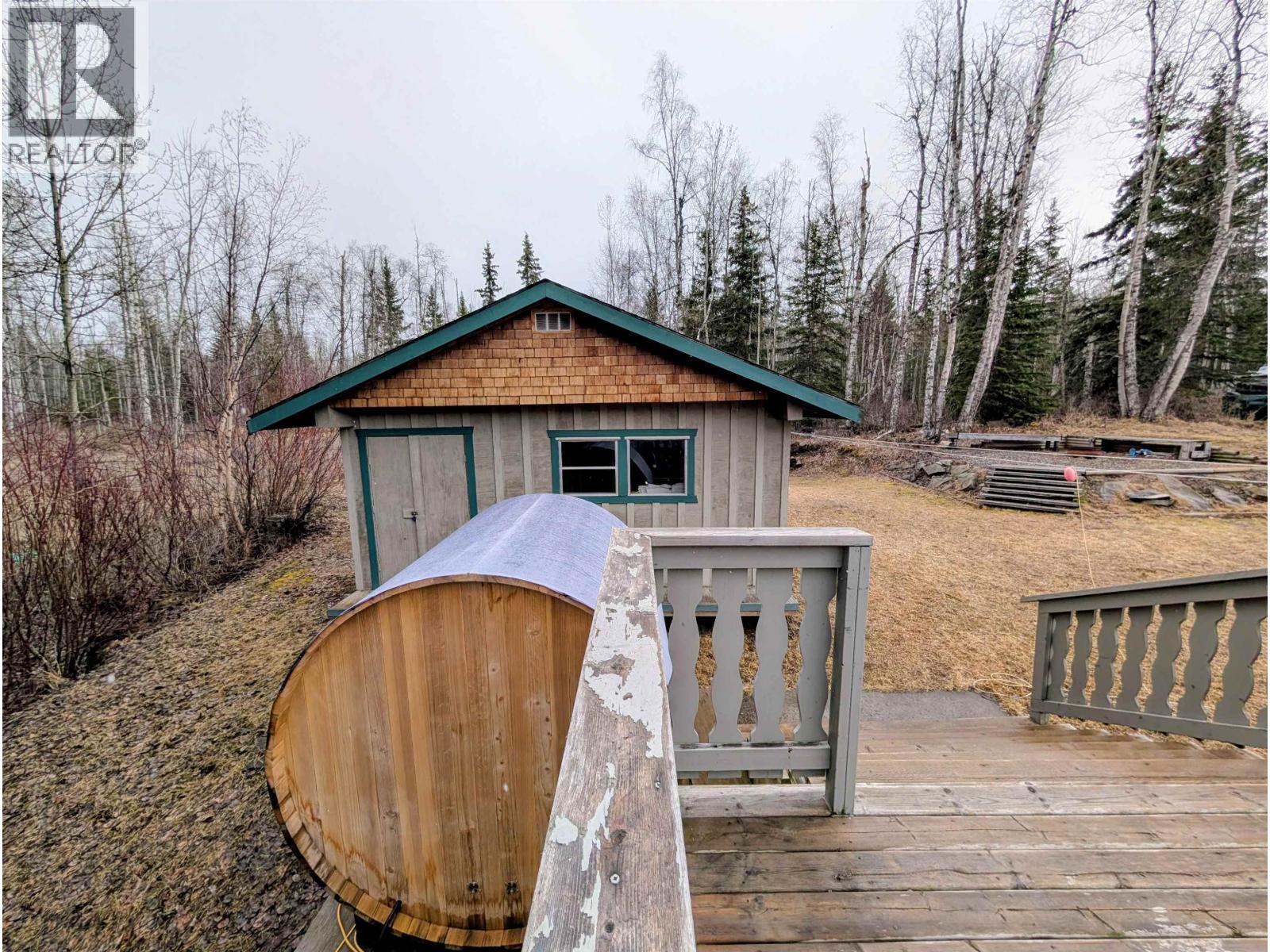 1475 CHESTNUT Street, Telkwa