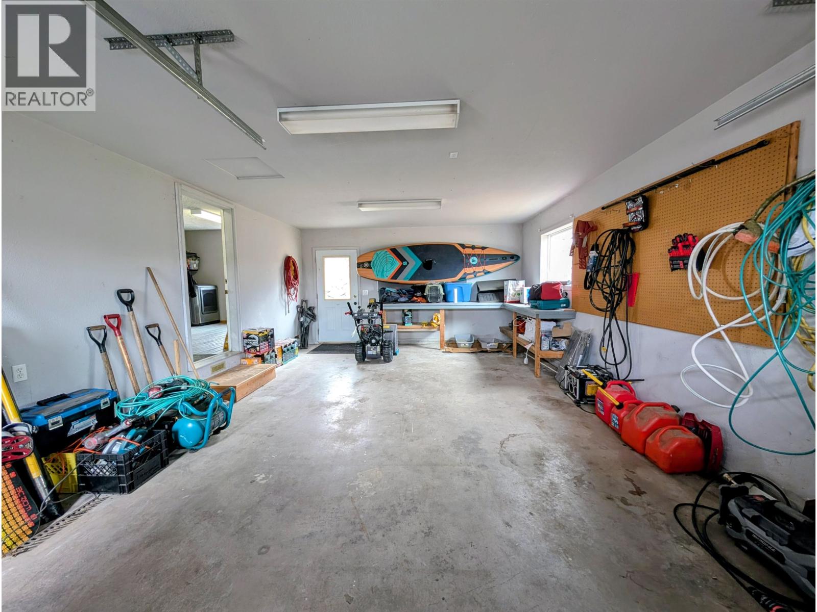 1475 CHESTNUT Street, Telkwa