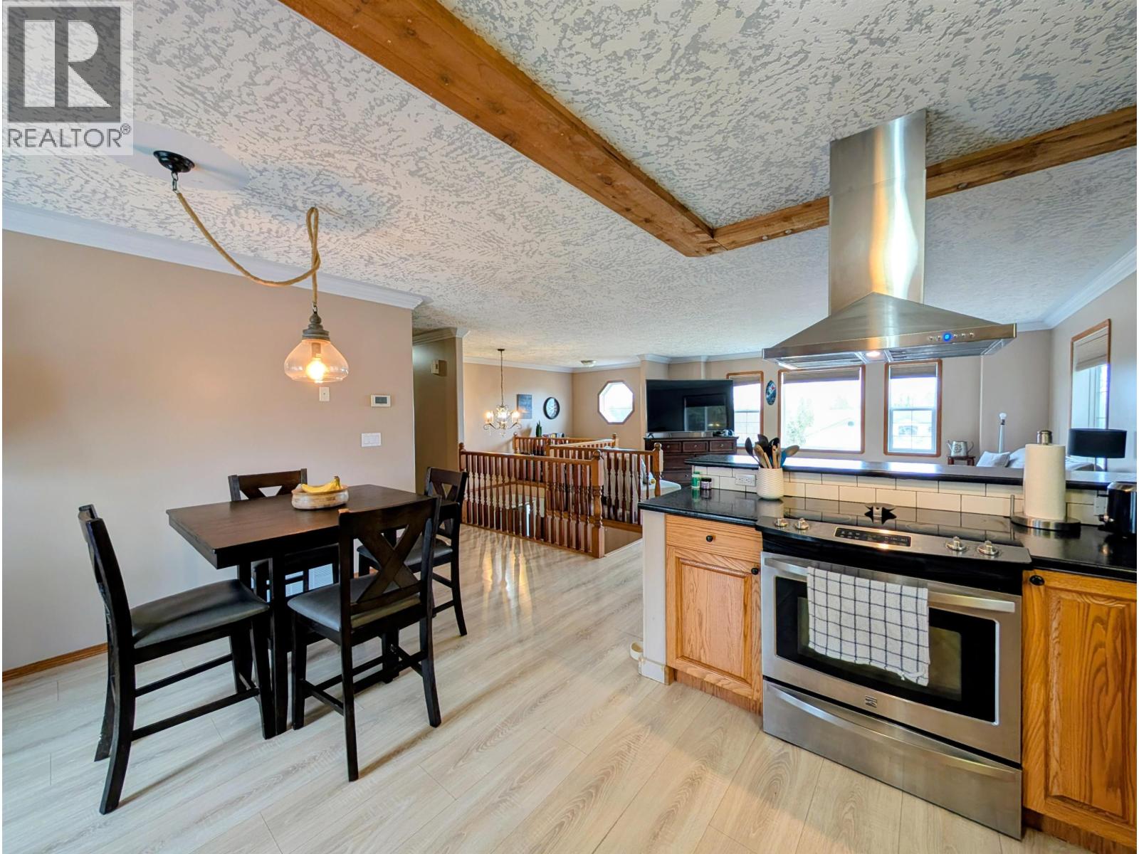 1475 CHESTNUT Street, Telkwa