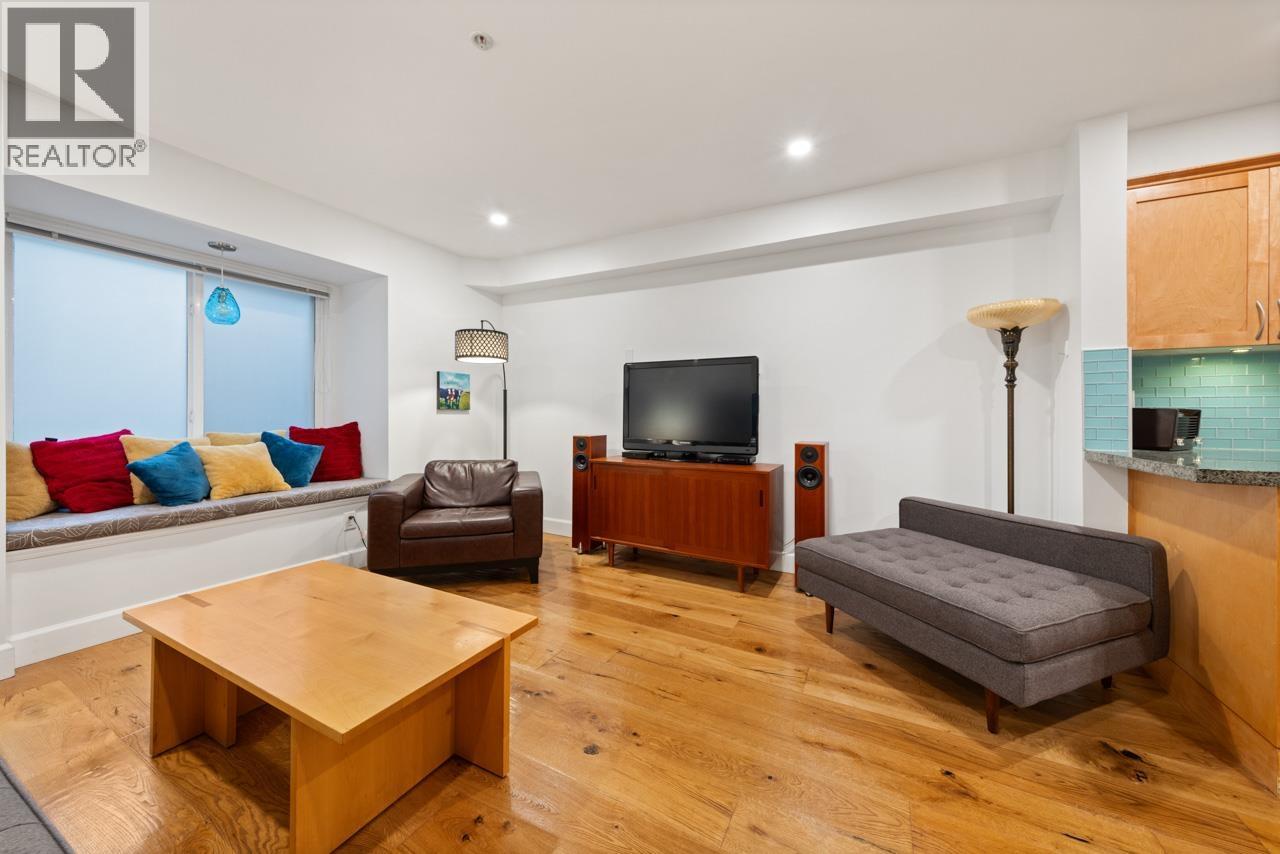 1575 COTTON DRIVE, Vancouver