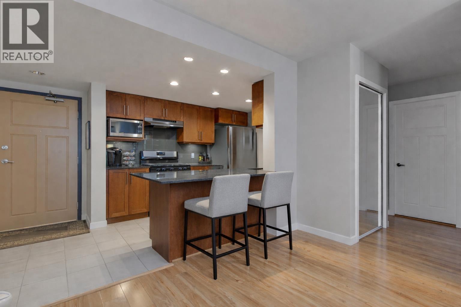 416 1212 MAIN STREET — photo 7