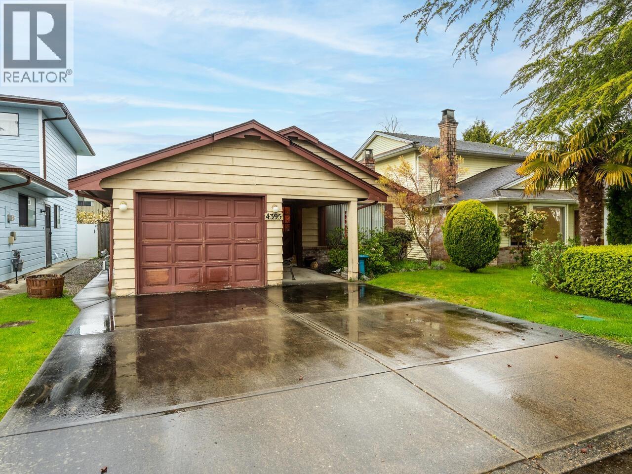 4395 HERMITAGE DRIVE