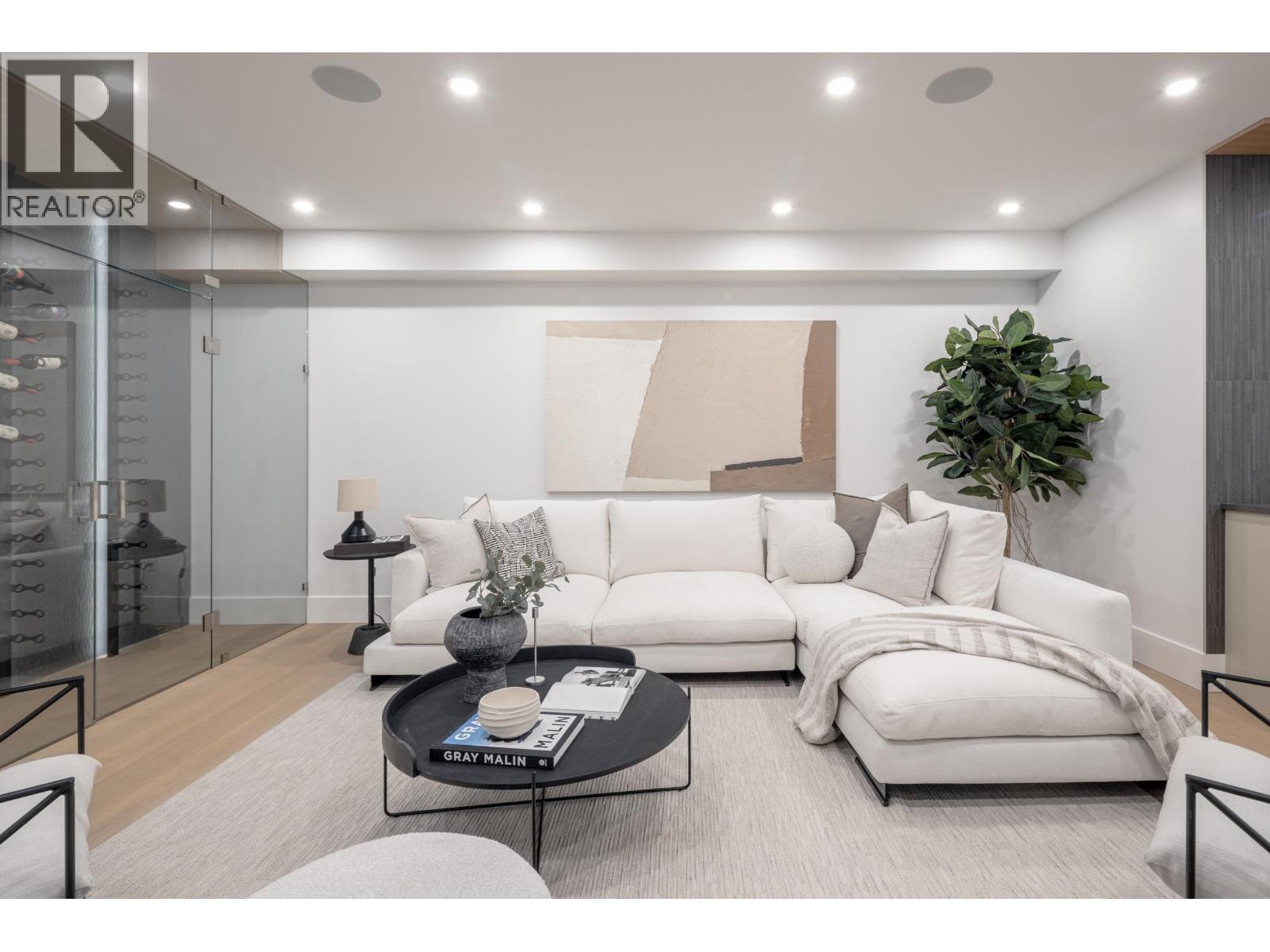 3180 BENBOW ROAD, West Vancouver