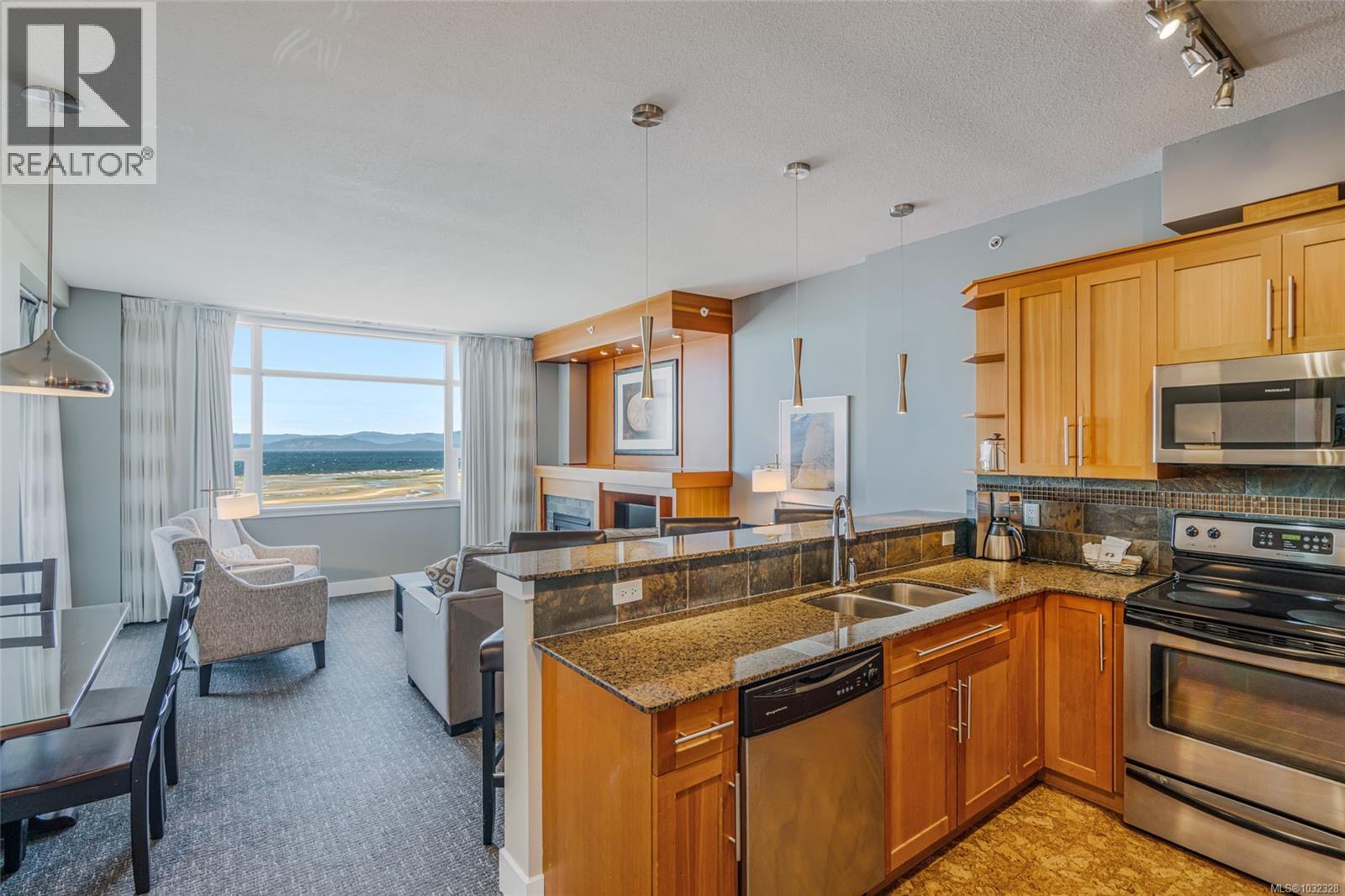 #801/802B 181 BEACHSIDE DR - 12