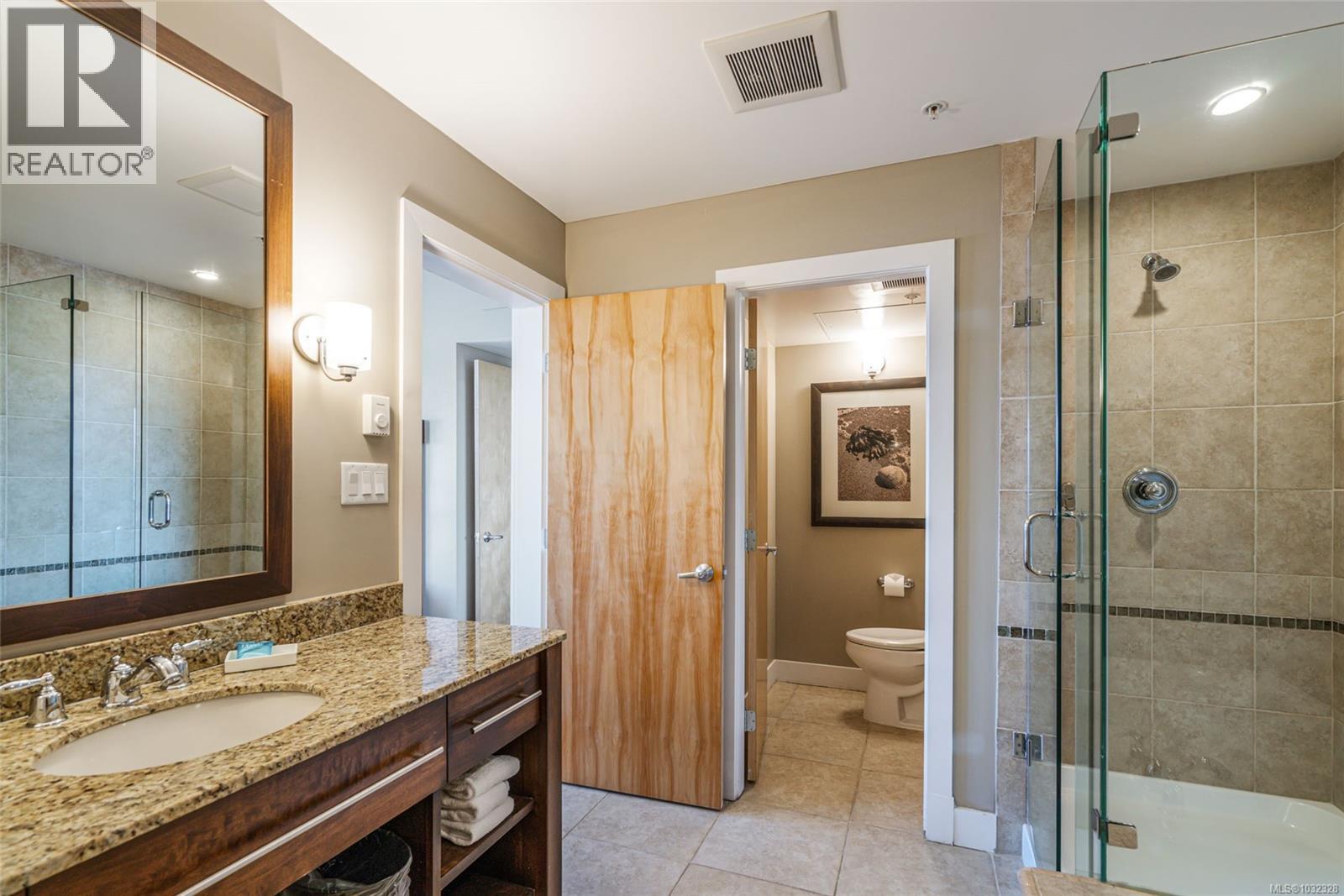 #801/802B 181 BEACHSIDE DR - 20