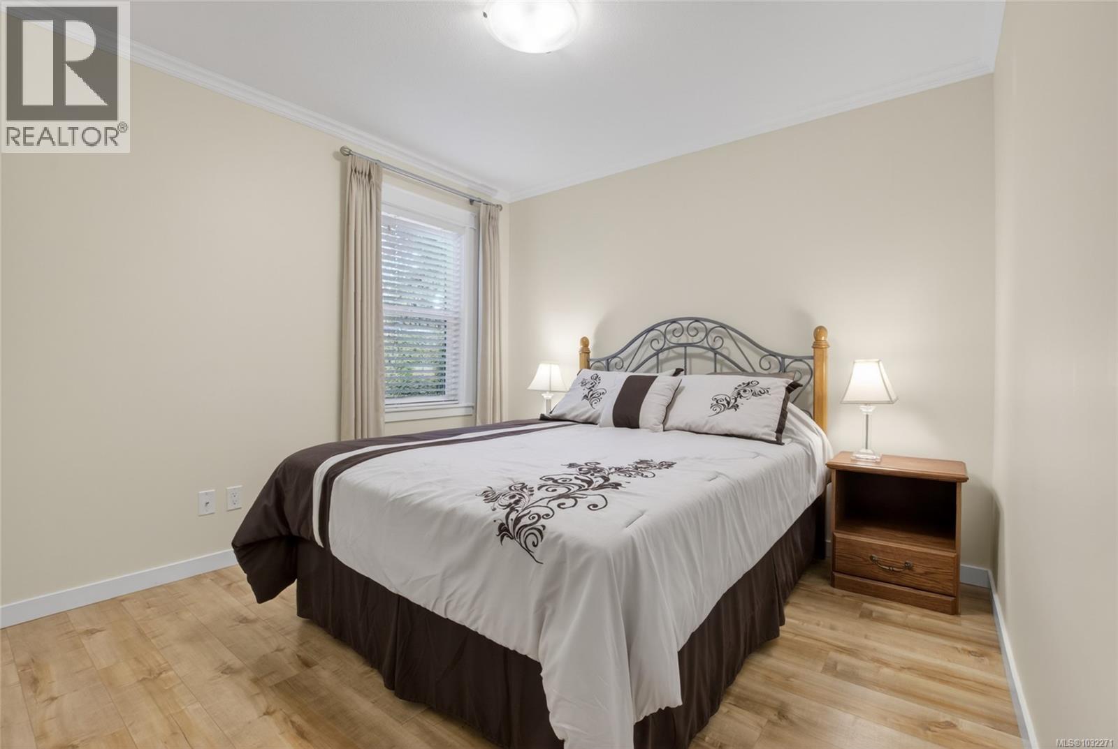 5892 STONEHAVEN DR - 26