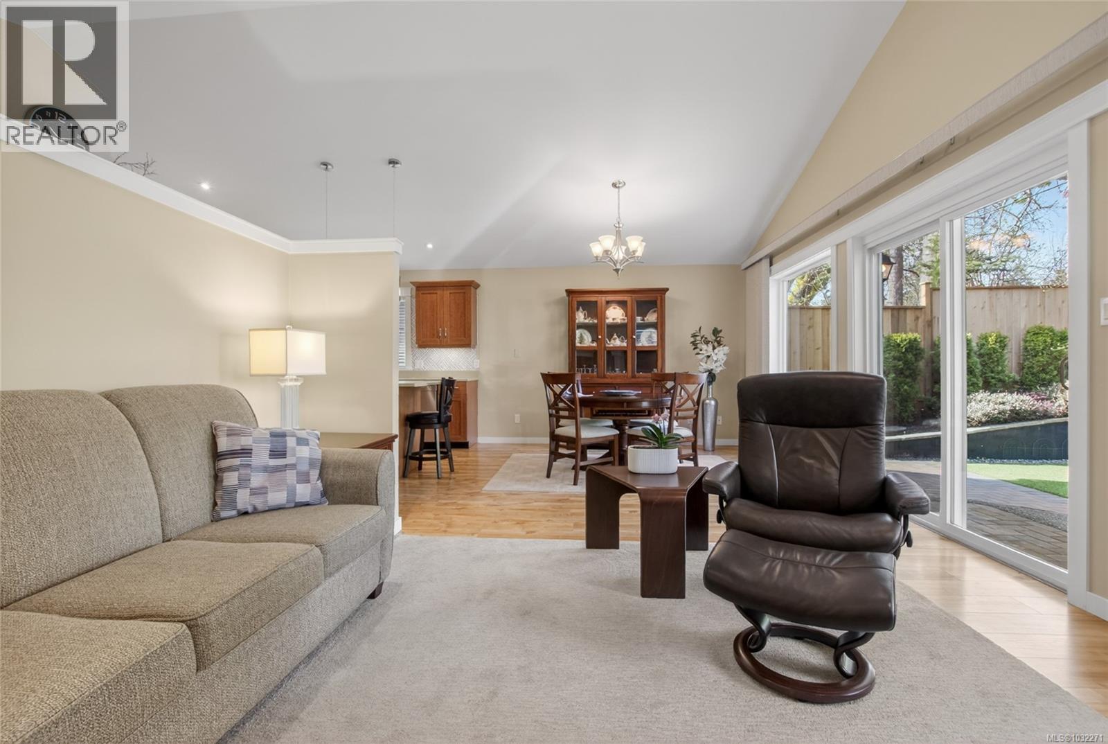 5892 STONEHAVEN DR - 30