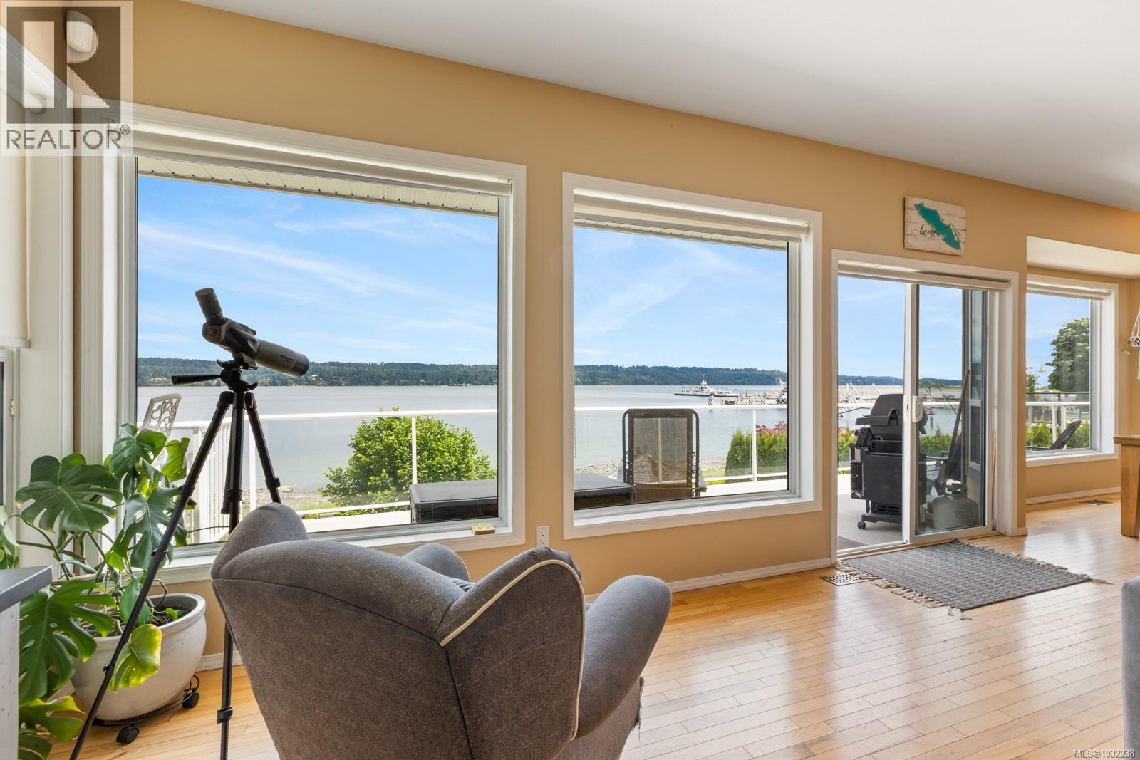 6800 BUCKLEY BAY FRONTAGE RD - 7