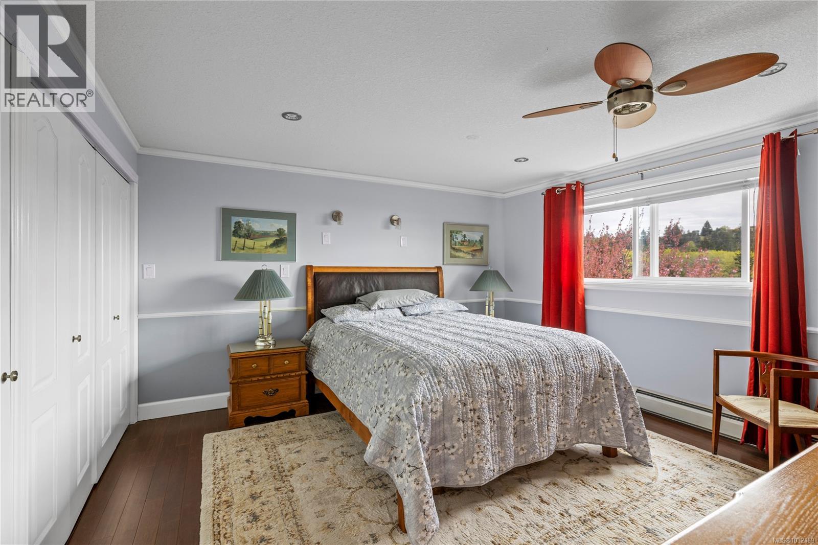 2875 HALIDAY CRES - 19