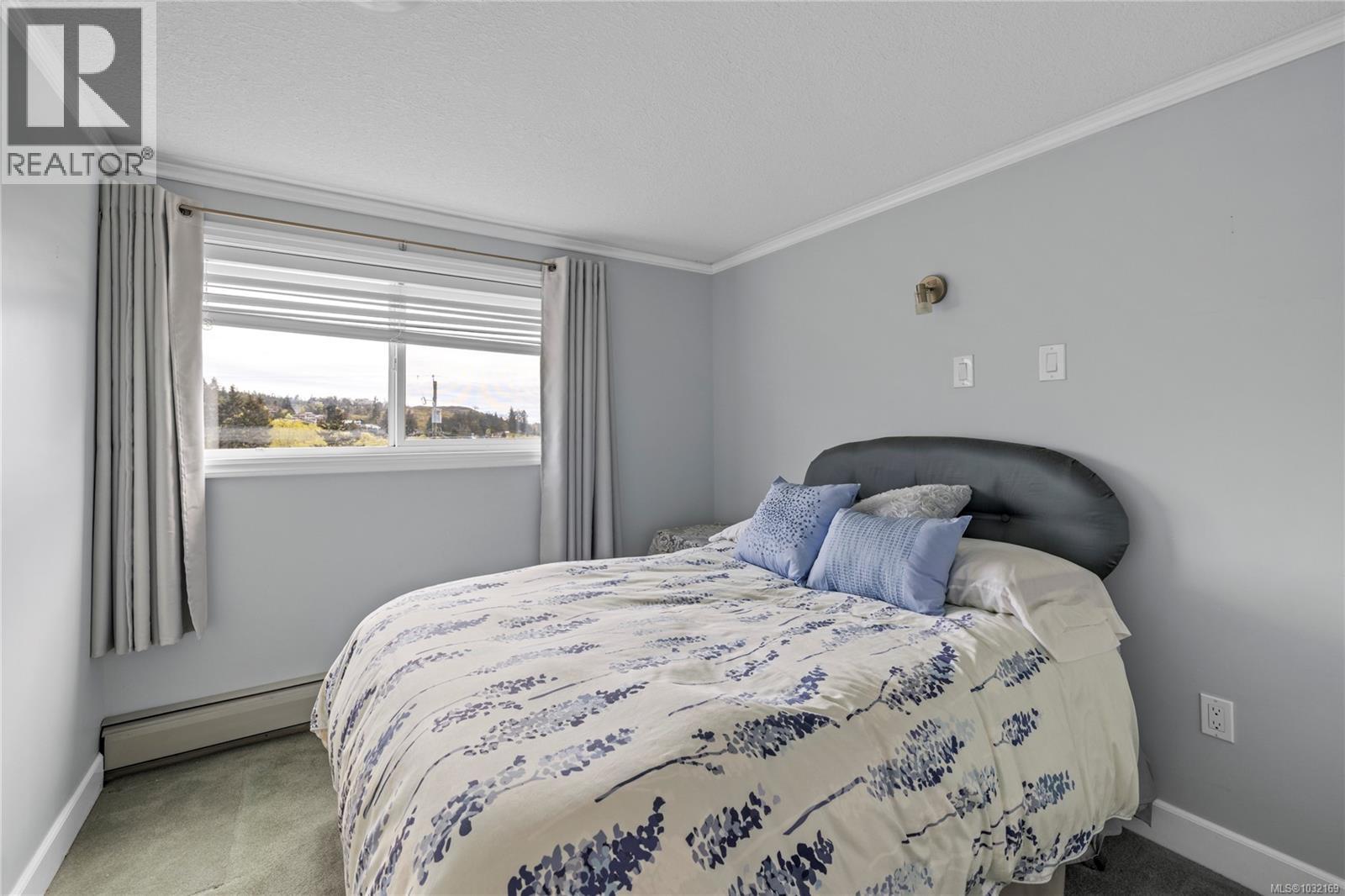 2875 HALIDAY CRES - 21